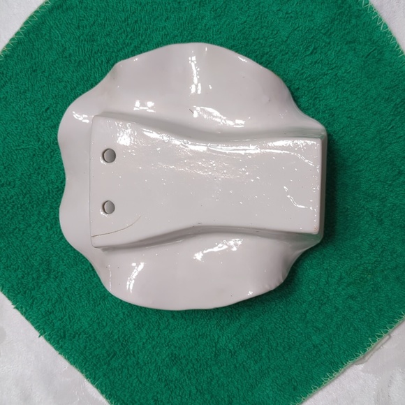 Ceramic Hat Wall Hanger with Pocket - Picture 5 of 12